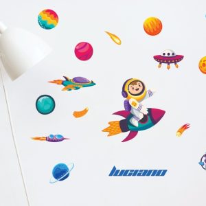 Vinilo Decorativo Infantil Astronautas Planetas Con Nombre