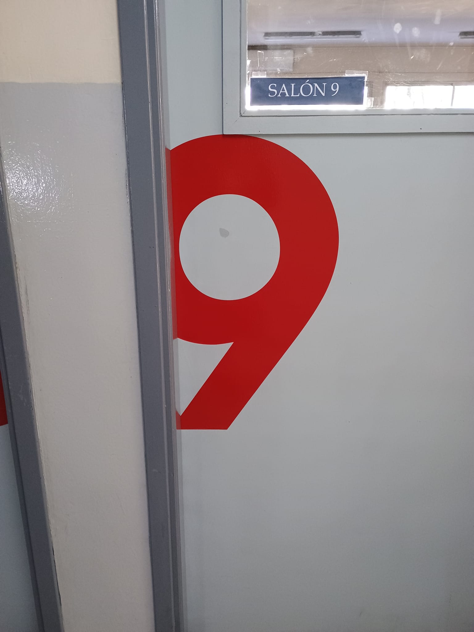 Vinilo Decorativo Numero de aulas - Imagen 10