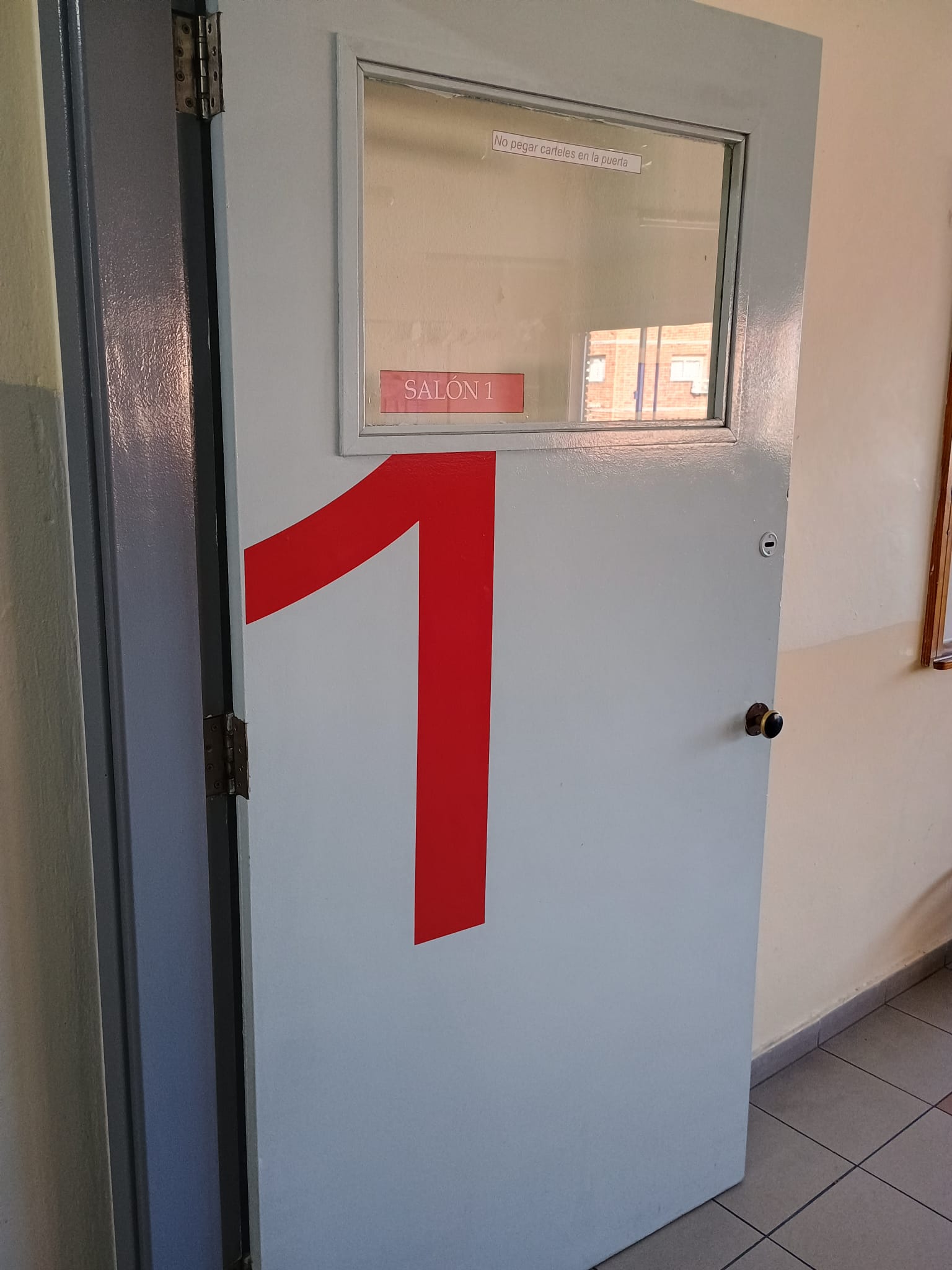 Vinilo Decorativo Numero de aulas - Imagen 2