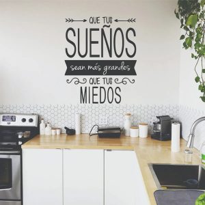 Vinilo frase Motivadoras "Que tus sueños sean mas grandes....."de 30cm x 35cm