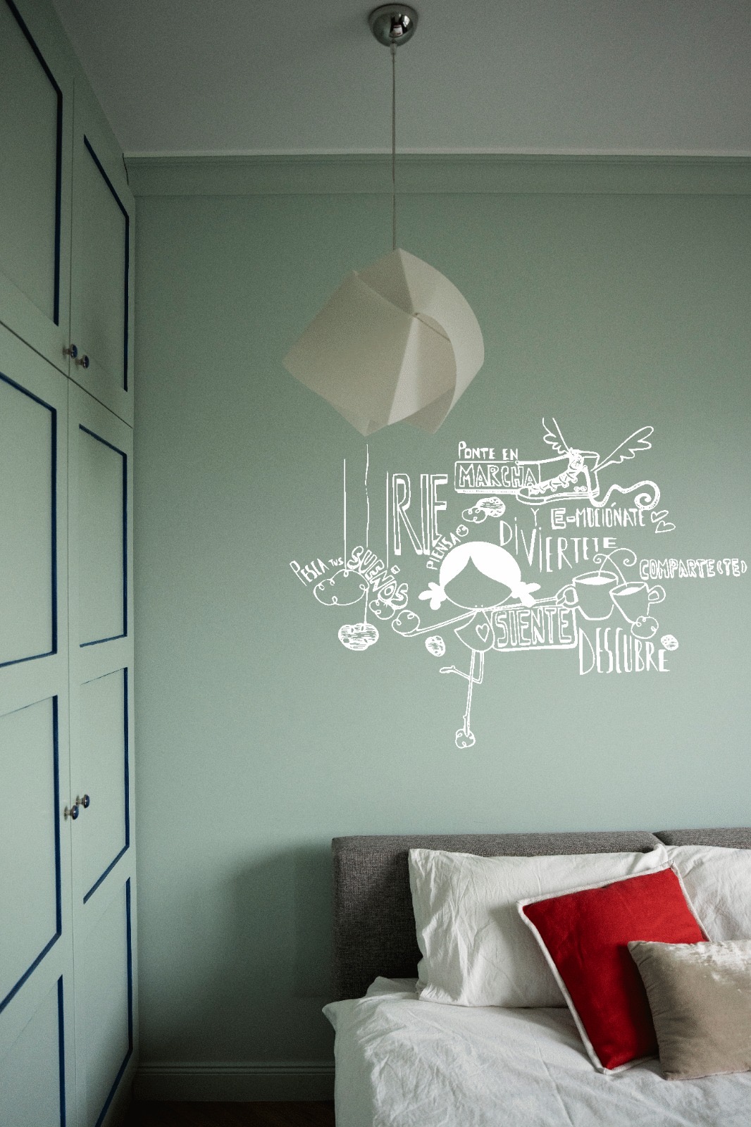 Frase Decorativa de Eduardo Galeano "Ponte en marcha rie.." 80x60cm - Imagen 2