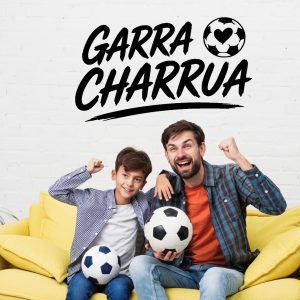 Vinilo Frase decorativa Futbol "Garra Charrua" Mundial Uruguay